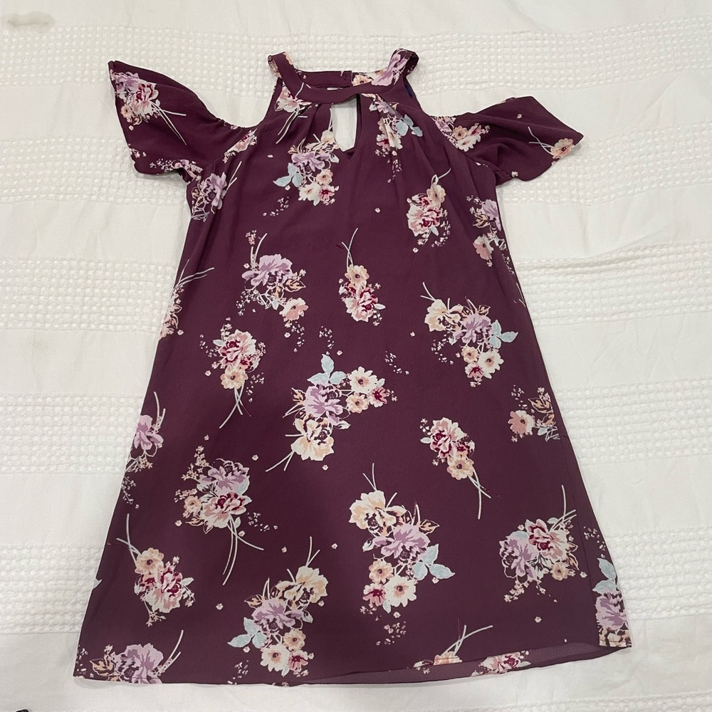 Purple dress - cold shoulders